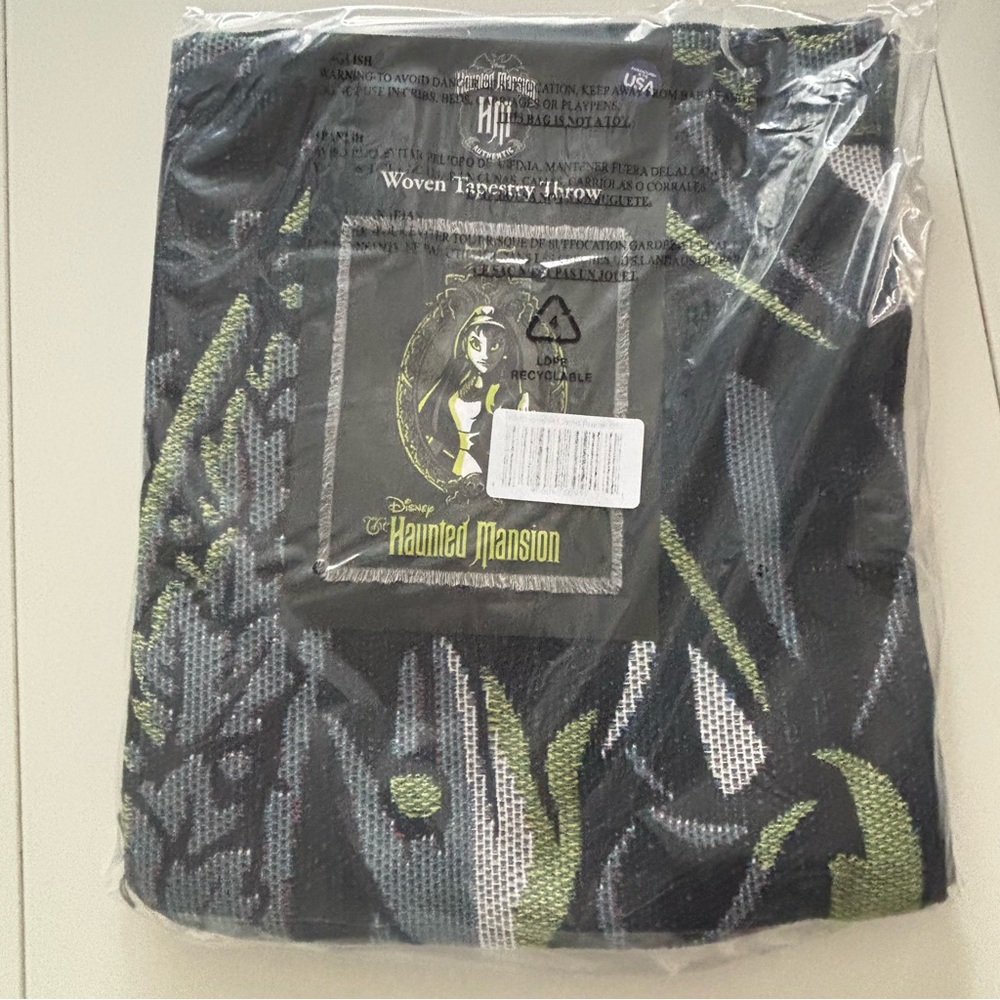 Disney Haunted Mansion Haunted Frame Tapestry Blanket Throw - Picture 2 of 5